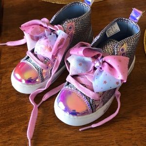 Girls/toddler JoJo Siwa sneakers size 11